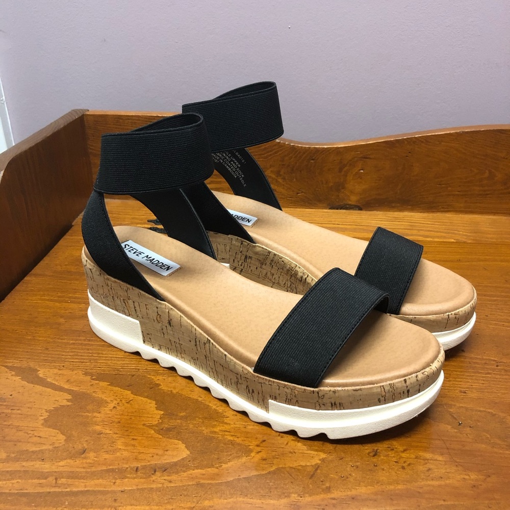 Black Steve Madden Sandals
